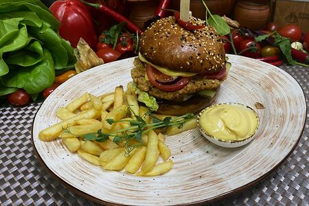 Бургер с курицей