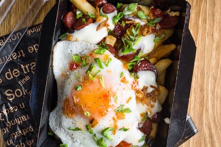 С копчёными колбасками