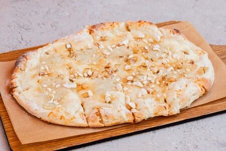 Груша и горгонзола