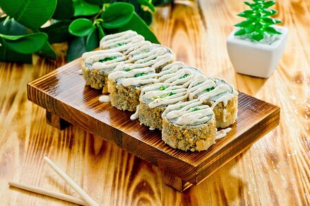 Ролл Чука темпура