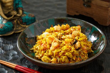 Тяхан с овощами и морепродуктами