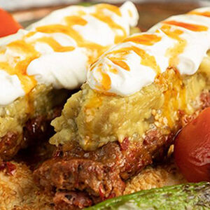 Молотый кебаб с жаренными баклажанами