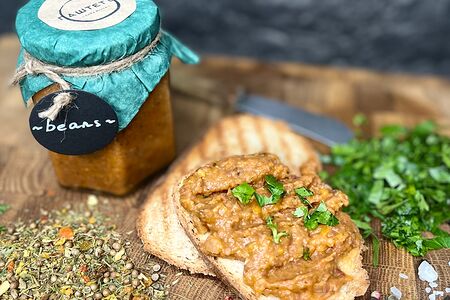 Паштет из красной фасоли по-грузински