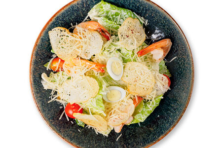 Салат цезарь с креветками