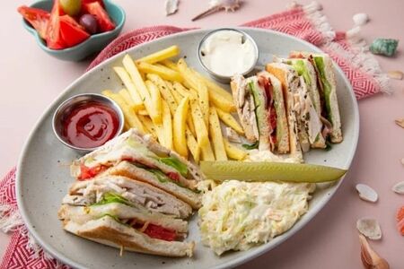 Клаб-сэндвич с курицей