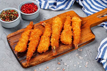 Креветки в панировке