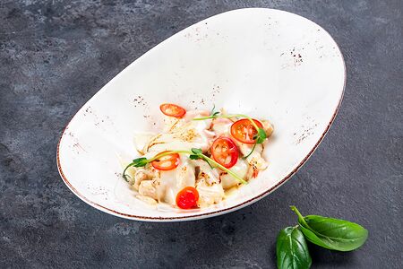 Фрикасе из курицы под сырным соусом