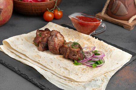 Мясо в лаваше (свинина)