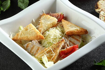 Цезарь с курицей