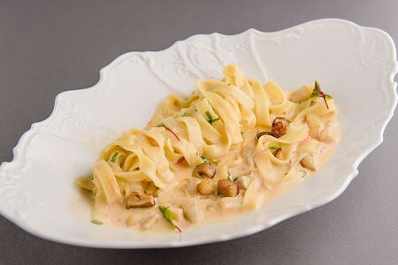 Феттуччине с белыми грибами