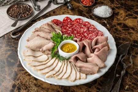 Мясная нарезка