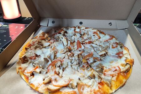 Пицца Ассорти с курицей