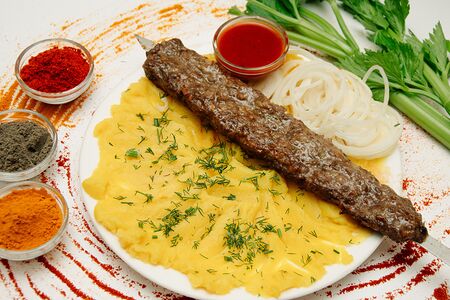 Люля-кебаб с пюре