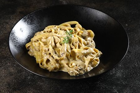 Феттуччине с белыми грибами