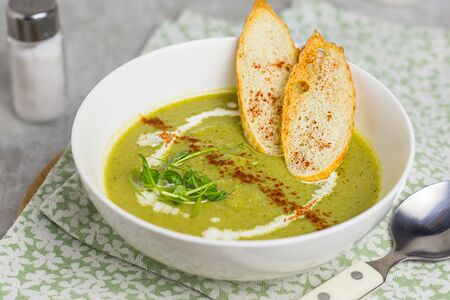 Суп-пюре из брокколи