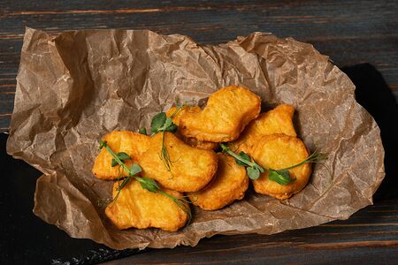 Куриные наггетсы