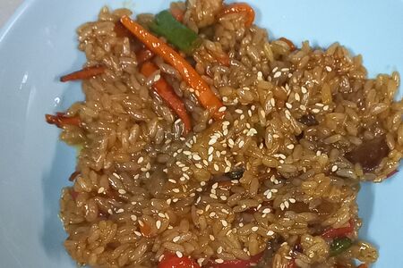 Вок с рисом и курицей