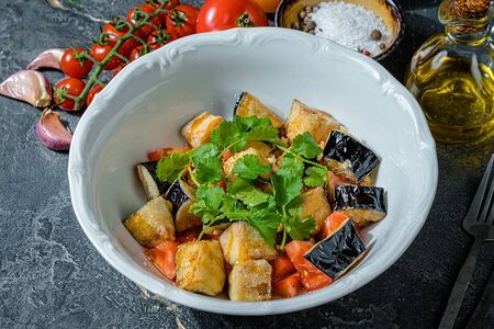 С обжаренными баклажанами