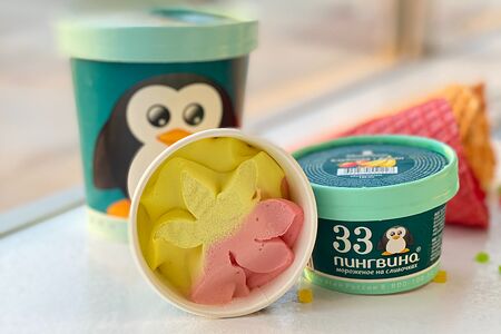 Мороженое Клубника-банан в стаканчике