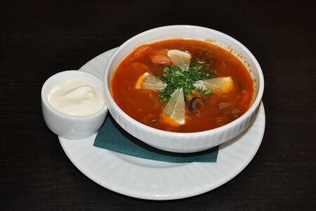 Солянка сборная мясная