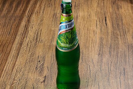 Лимонад Натахтари Тархун