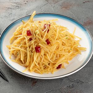 Картофельная соломка 酸辣土豆丝