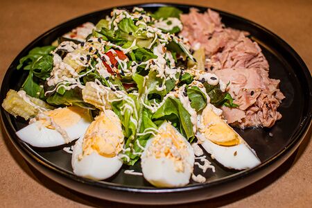 Салат Тунец