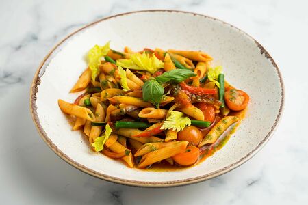 Пенне с овощами