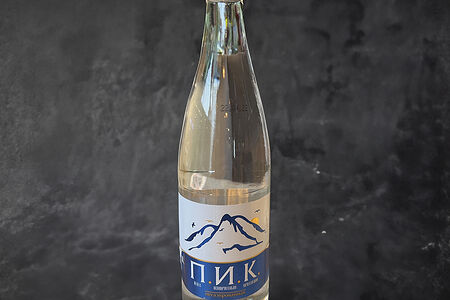 Минеральная вода без газа