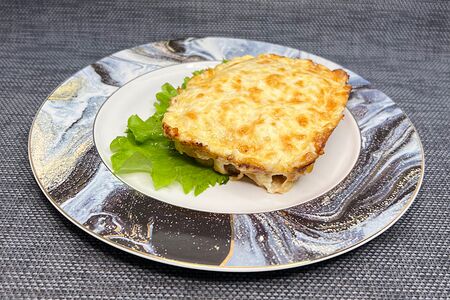 Мясо по-французски