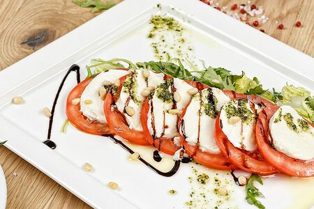 Салат Капрезе