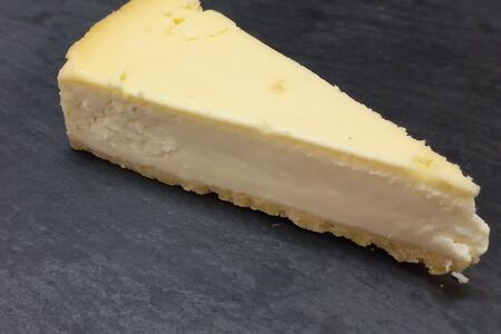 Чизкейк манго-маракуйя