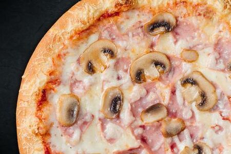 Пицца Прошутто Фунги (толстое с сыром)