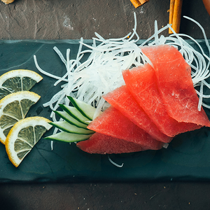 Сашими тунец