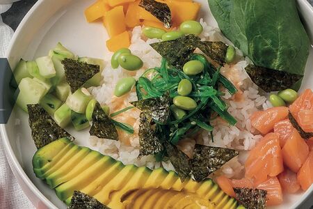 Поке с лососем