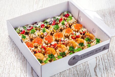 Бокс праздничных закусок