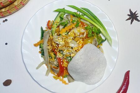 Салат со свиными языками и ушами