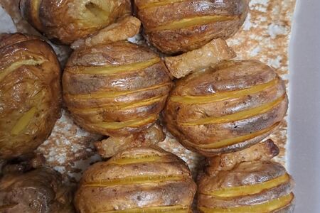 Картофель с курдюком на мангале