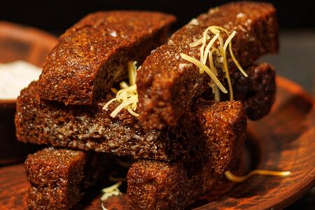 Чесночные гренки