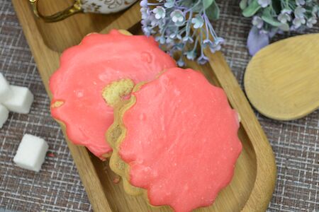 Глазированное пирожное