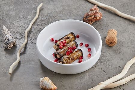 Рулетики из баклажанов