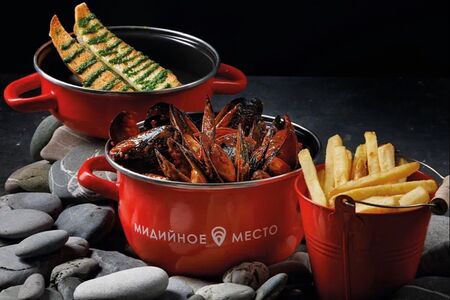 Мидии в томатном соусе