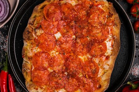 Пицца пепперони