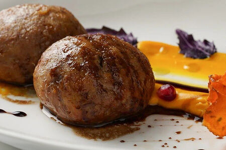 Биточки из карпа с тыквенным пюре