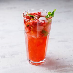 Лимонад Клубничная сказка 1л