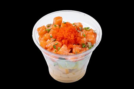 Тартар с лососем и спелым манго