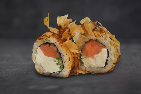 Бонито с копченым лососем