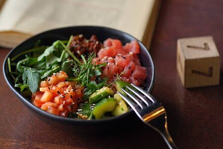 Боул с тунцом