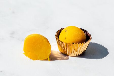 Трюфель манго-маракуйя