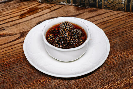 Варенье из еловых шишек